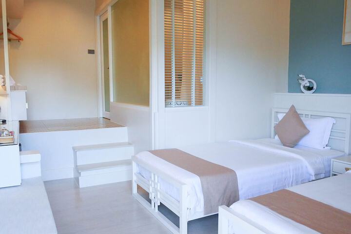 Room 20 of 81