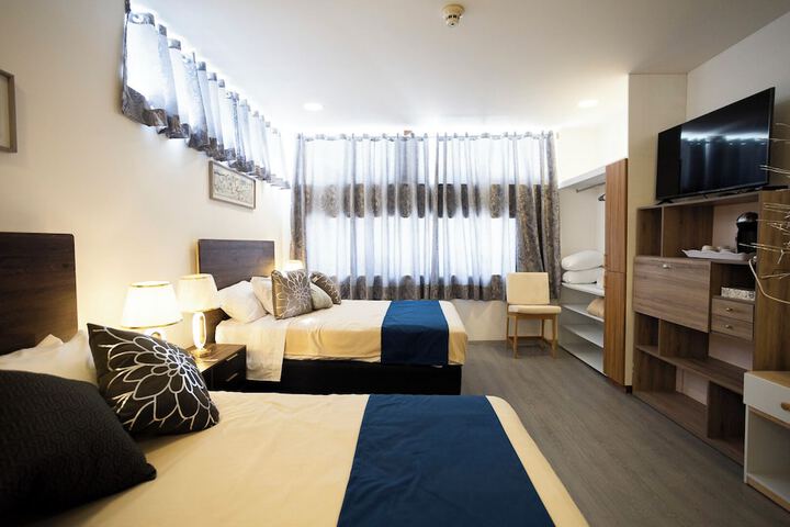 Room 44 of 124