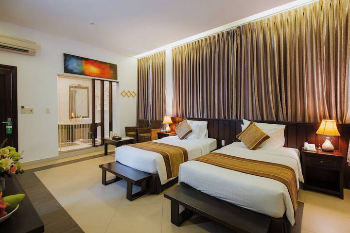 Room 14 of 89