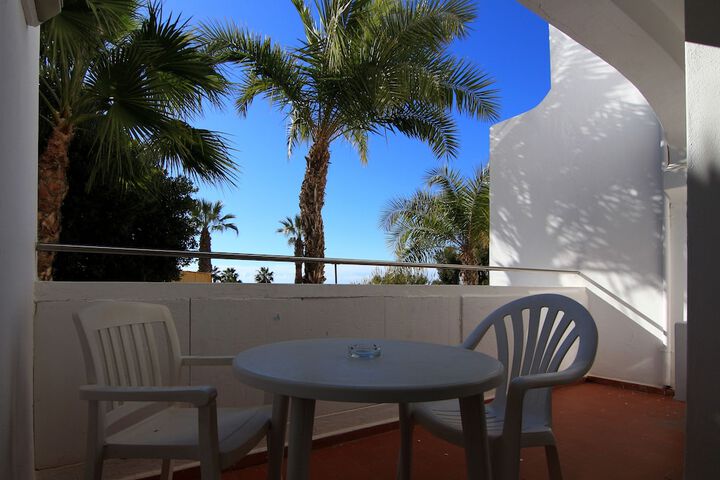 Terrace/Patio 21 of 44
