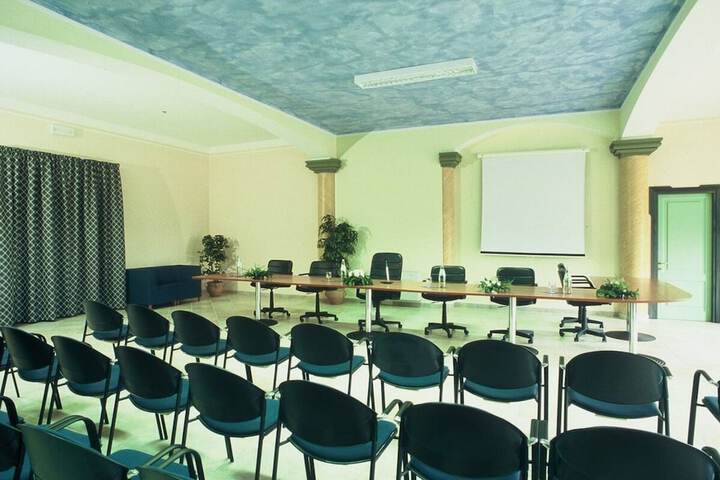 Meeting 48 of 61