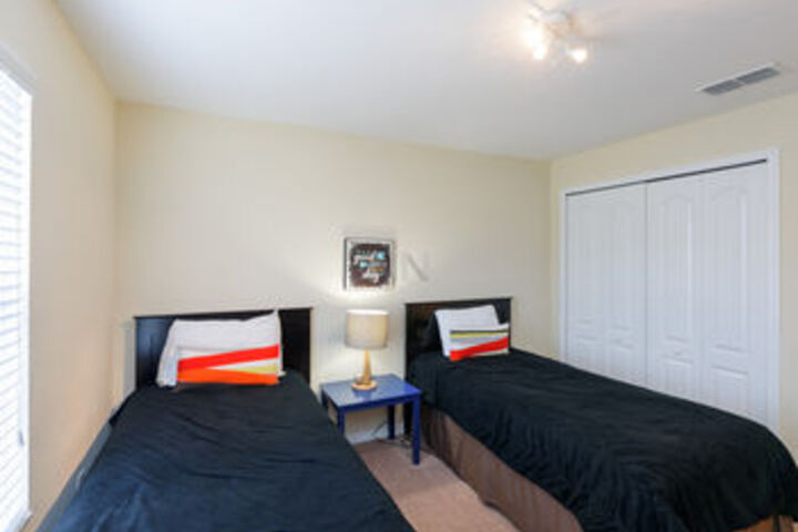 Room 170 of 687