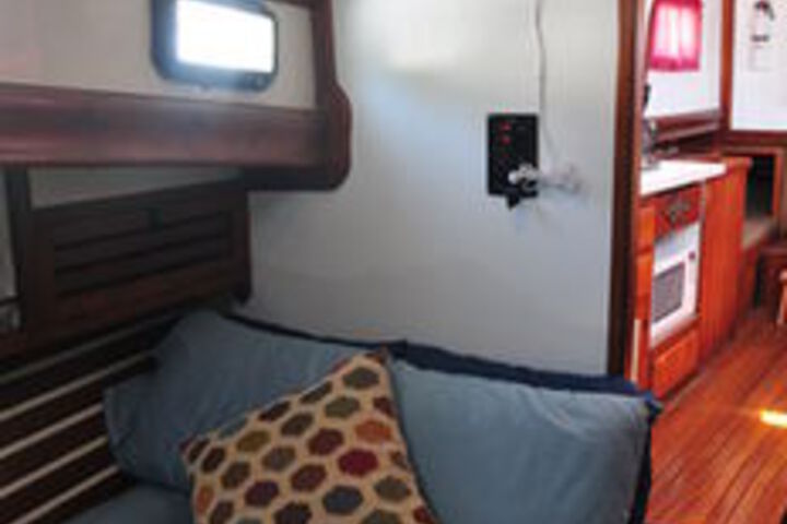 Room 26 of 38