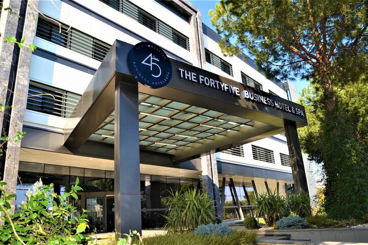 The Fortyfive Business Hotel & Spa