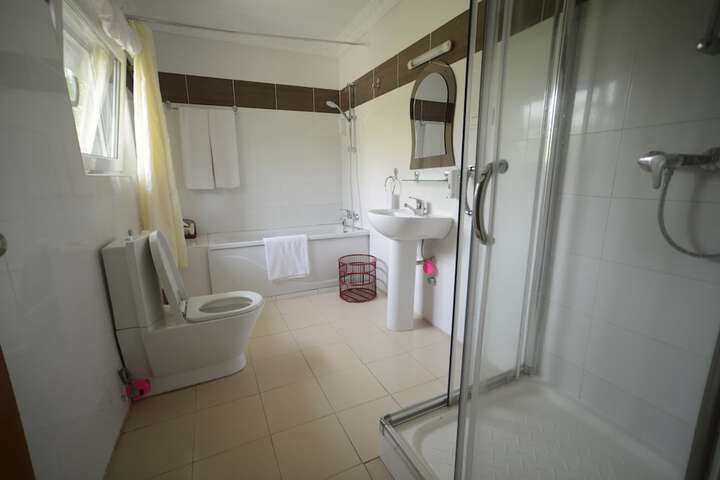 Room 44 of 59