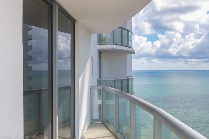 Beach/ocean view