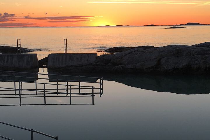 Pools & Facilities