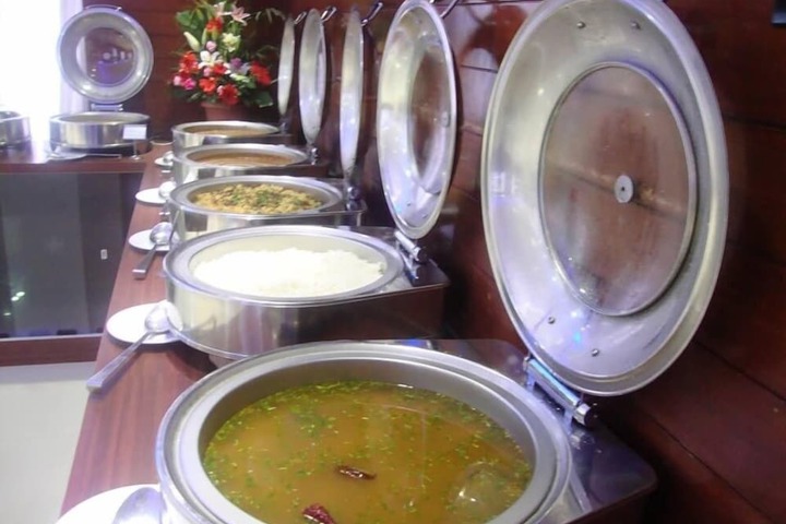 Breakfast/Coffee Service 14 of 16