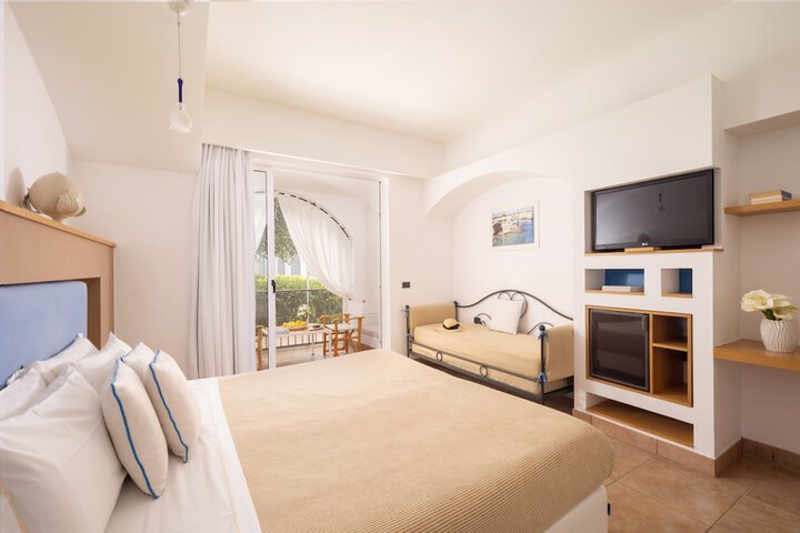 Room 30 of 120