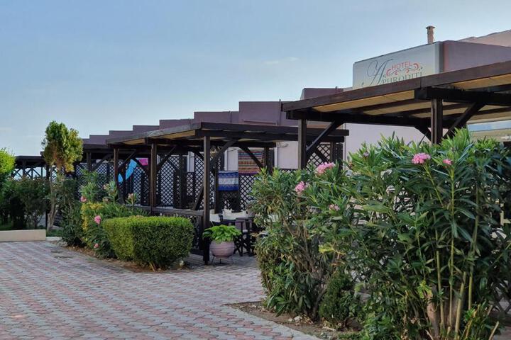 Hotel Aphroditi Island Park