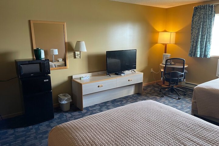 Room 8 of 31