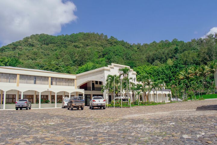 Hotel 58 of 68