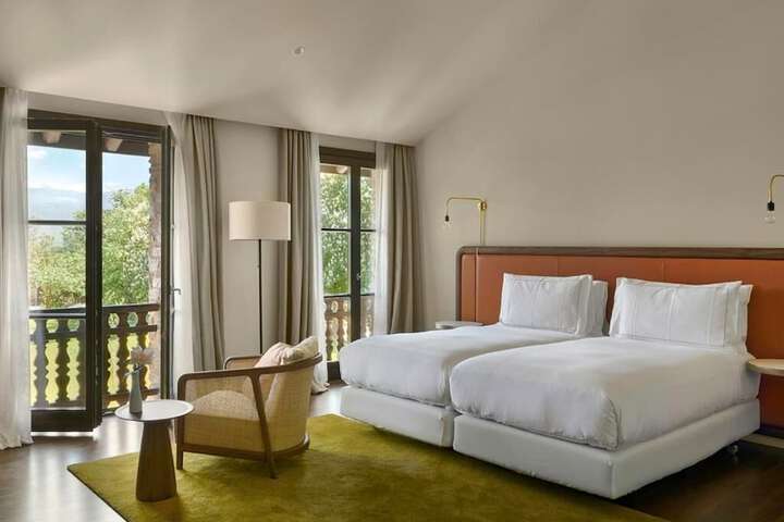 Room 25 of 70