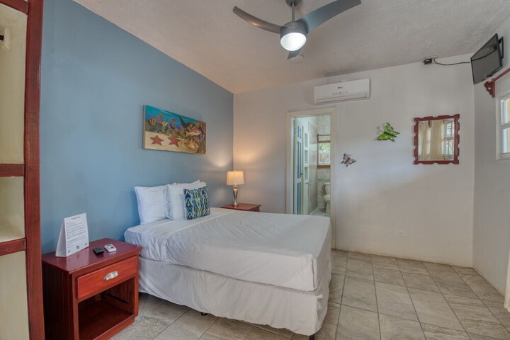 Room 10 of 207