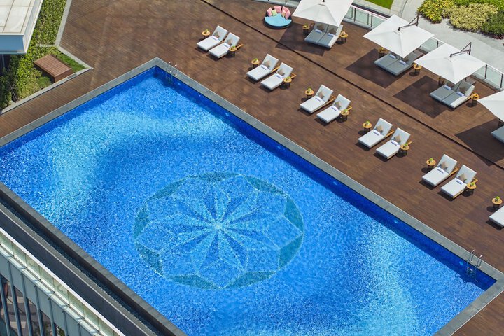 Pool 28 of 91