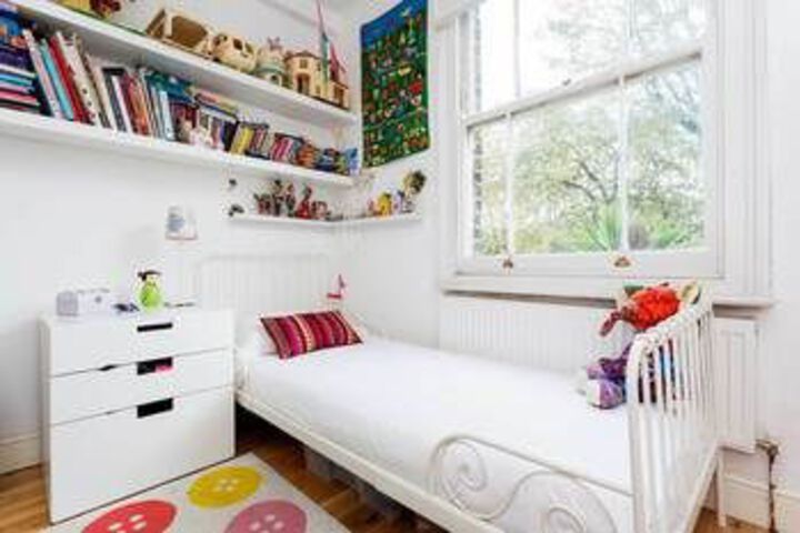 Room 10 of 20