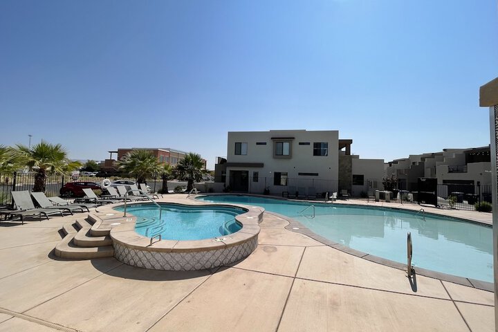 Pool 29 of 54