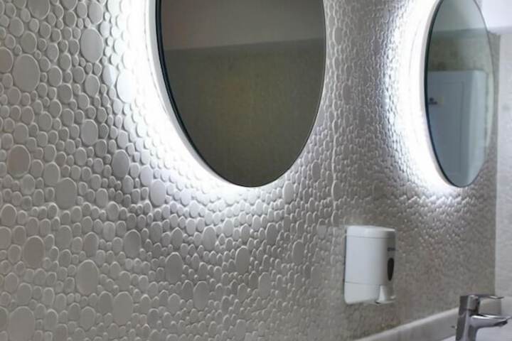 Room 38 of 54