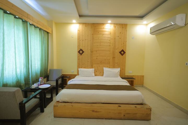 Room 22 of 28