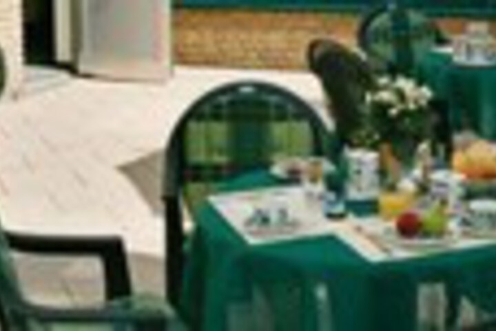 Dining Photos