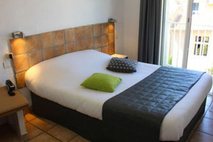 Room 19 of 24