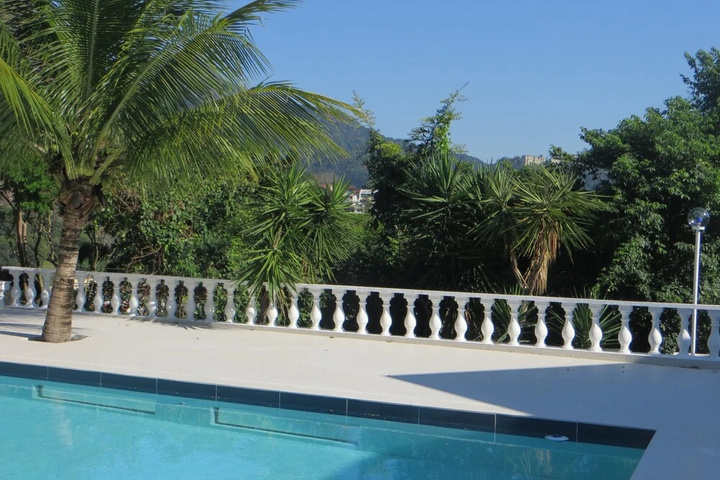 Pool 17 of 23