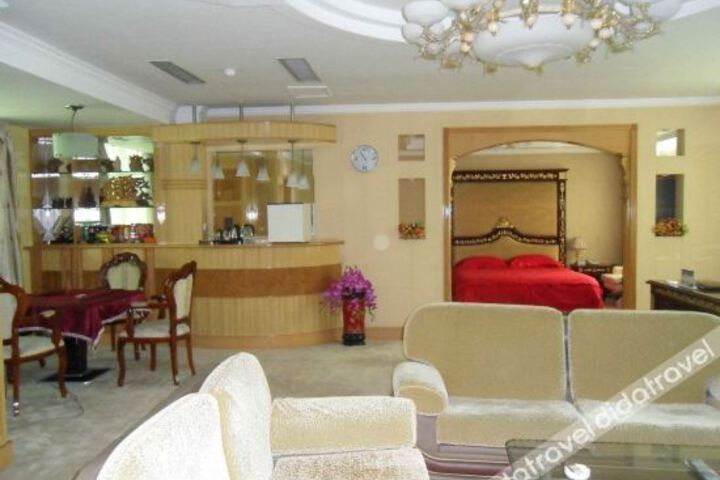 Hotel Interior 4 of 12