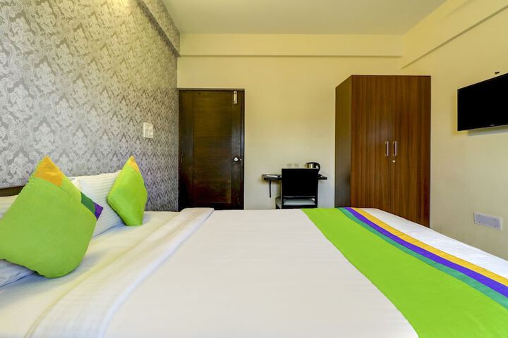 Room 18 of 35