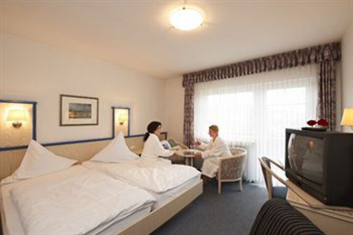 Room 5 of 29