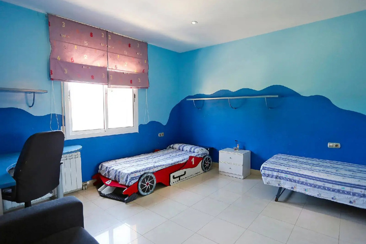Leticia - Six Bedroom