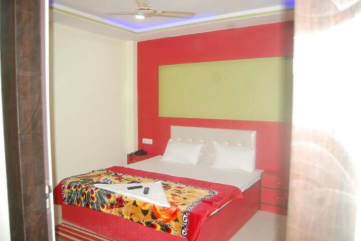 Room 21 of 50