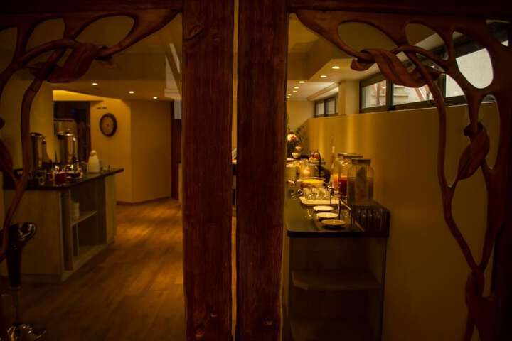 Dining 20 of 26