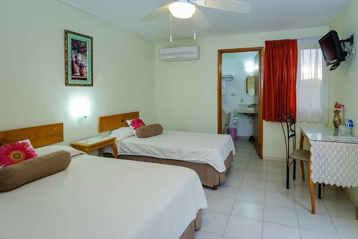 Room 6 of 27