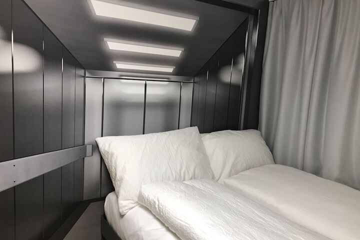 Room 46 of 111