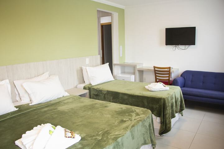 Room 18 of 110