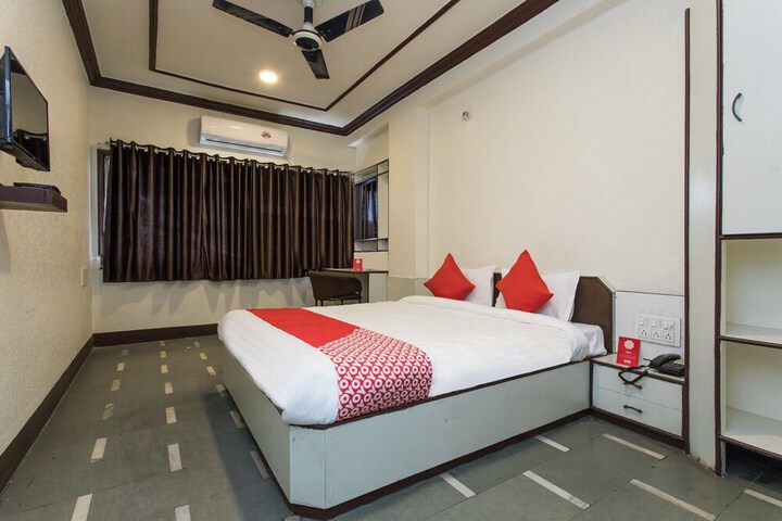 Room 6 of 21
