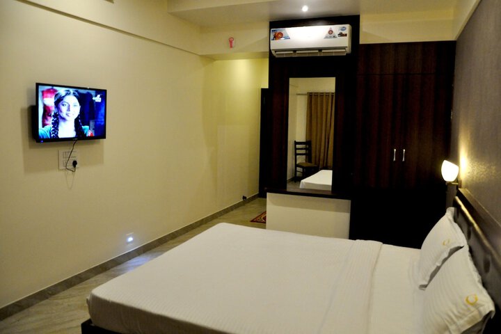 Room 17 of 39