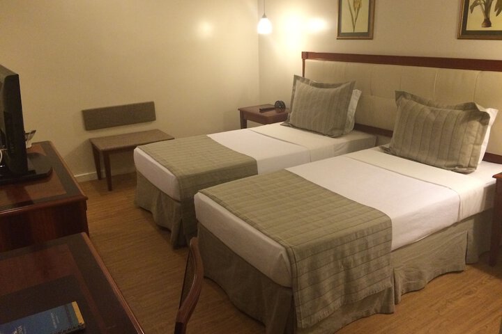 Room 34 of 61