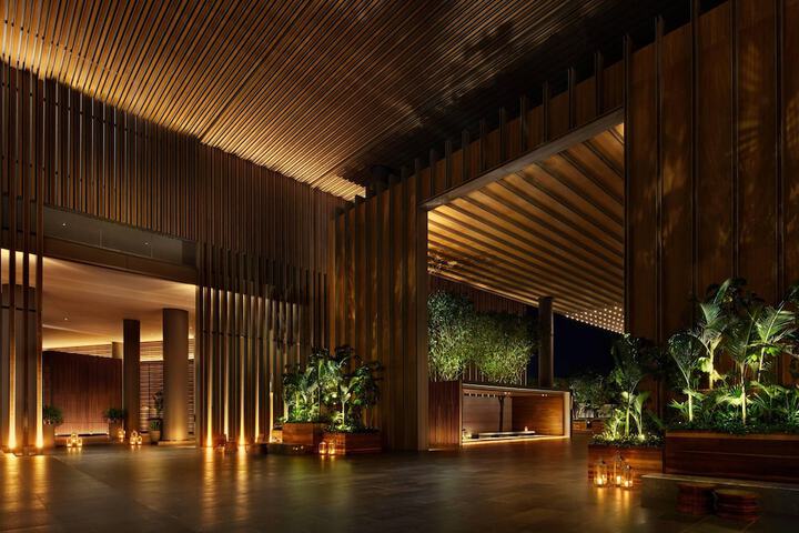 Hotel Lobby