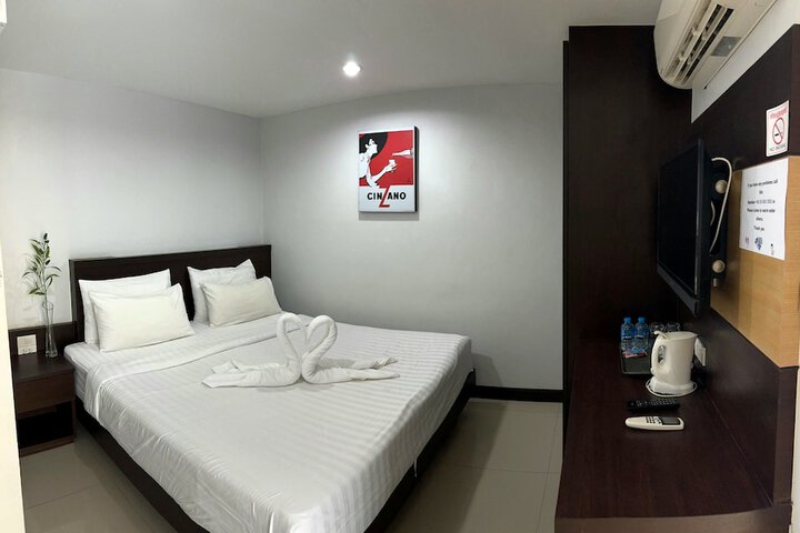 Room 18 of 91