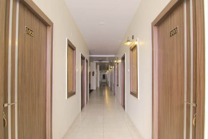 Hotel Interior 3 of 34