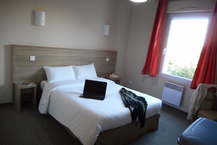 Room 9 of 55