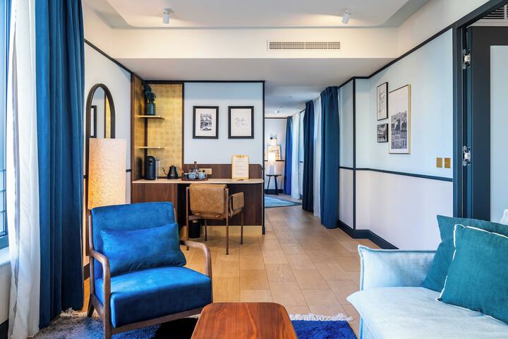 Room 46 of 126