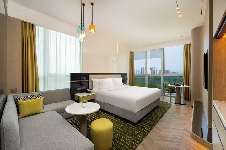 Room 20 of 63