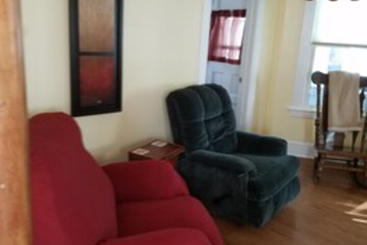 Room 10 of 25