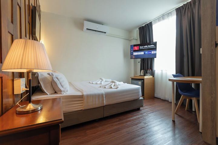 Room 35 of 132