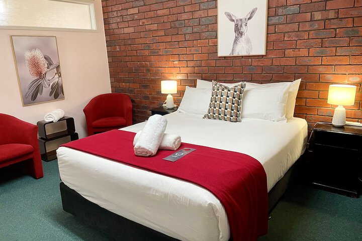 Room 26 of 62