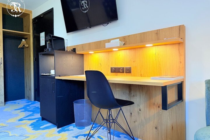 Lounge 149 of 217