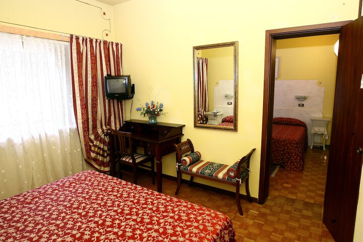 Room 18 of 59