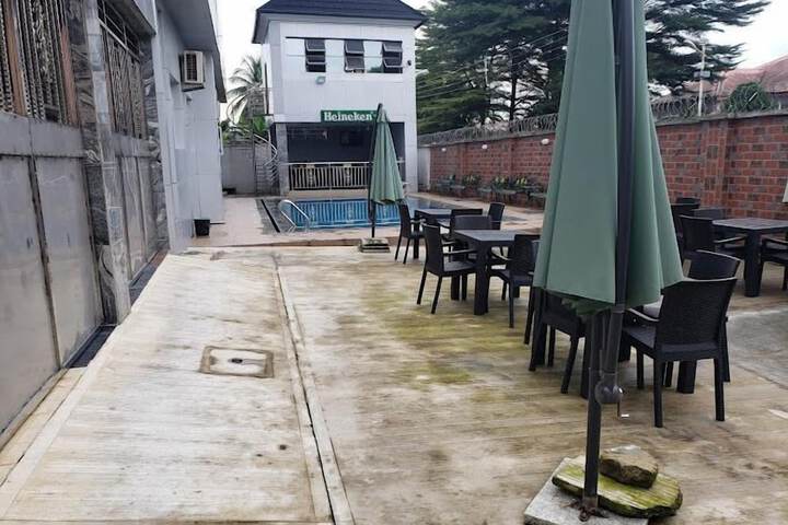 Pool 19 of 63
